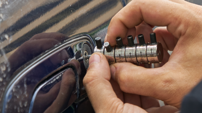 Car locksmith services with expertise in Buena Park, CA